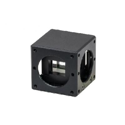 高功率激光线偏振分束立方体，L=25.4 mm，材料：UVFS，工作波长：830 nm，安装于30 mm的同轴立方体安装座